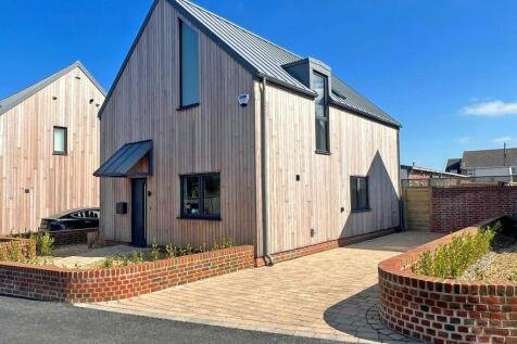 Find Your Dream Home: Houses For Sale Milford On Sea